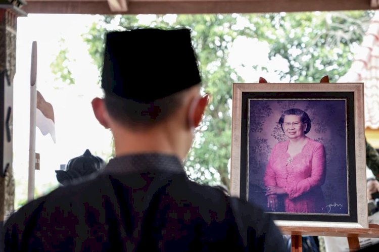 Sunarti Sri Hadiyah binti Danu Sunarto (Ibu Ageng)/Ist