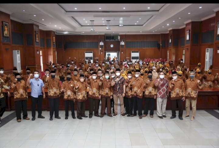 Wali Kota Eri Cahyadi memperingati Maulid Nabi Muhammad SAW bersama PWRI Kota Surabaya/ist