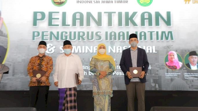 Gubernur Jawa Timur Khofifah Indar Parawansa menghadiri Pelantikan Pengurus Organisasi Internasional Alumni Al-Azhar (OIAA) Jatim di Insitut Kyai Haji Abdul Chalim/dok hms