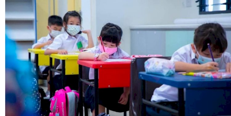 Jelang sekolah tatap muka untuk siswa sekolah dasar, pemerintah Singapura akan meminta sekolah-sekolah dasar di negara itu untuk melakukan tes antigen setiap dua minggu sekali hingga akhir semester ini/CNA