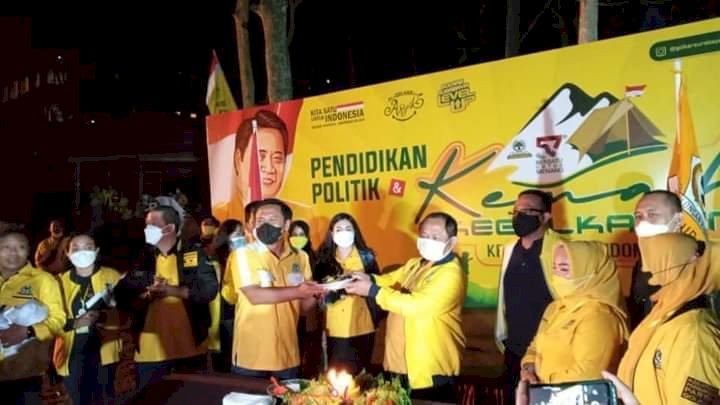  Ketua DPD Partai Golkar Kota Surabaya Arief Fatoni membuka kegiatan kemah kegolkaran/Ist