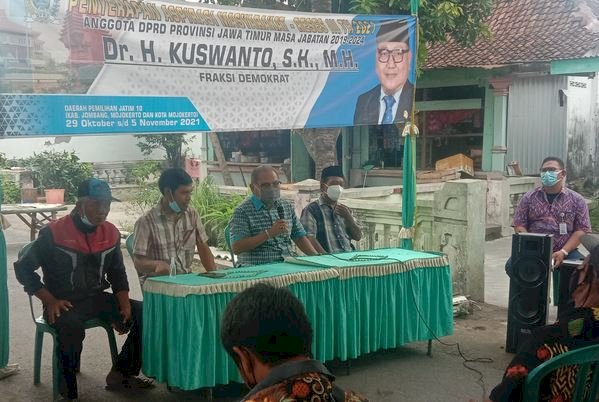 Anggota DPRD Jawa Timur Kuswanto saat reses di Mojokerto/Ist