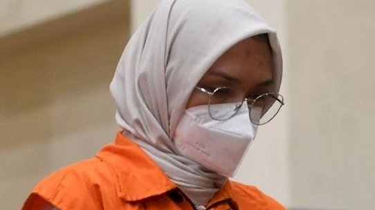 Bupati Probolinggo non-aktif, Puput Tantriana Sar/Net