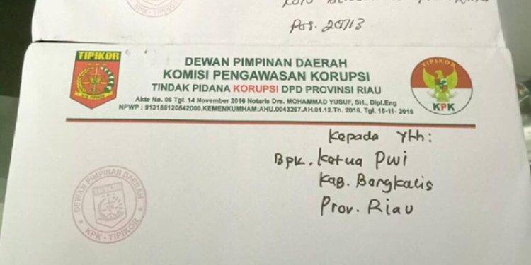 Surat palsu alias bodong yang memakai logo KPK/Net
