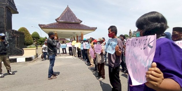 Demo warga Blitar melawan mafia tanah/ist