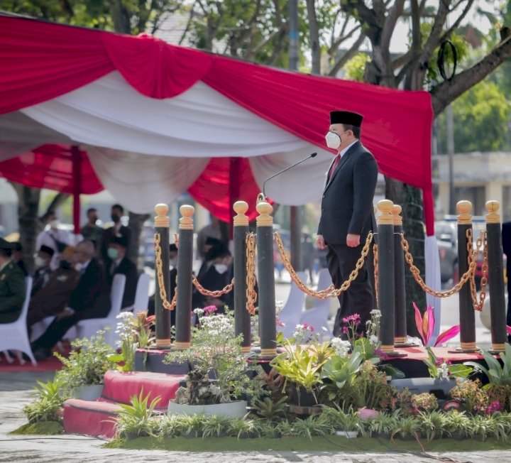 Bupati Jember Hendy Siswanto saat memimpin upacara peringatan Hari Pahlawan/RMOLJatim