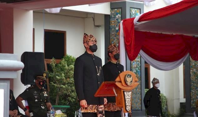 Upacara Hari jadi Tuban di halaman Pemkab Tuban/ist