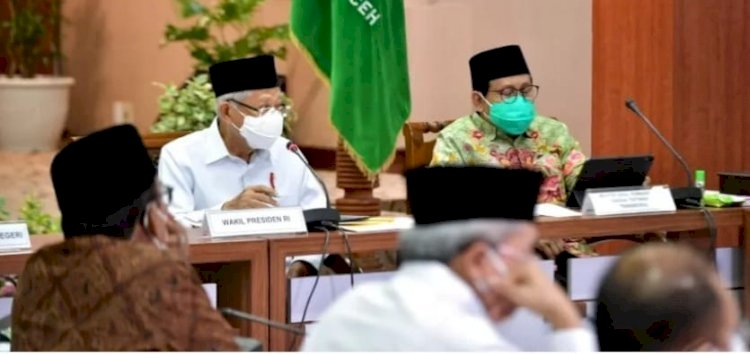 Wakil Presiden (Wapres) K. H. Ma’ruf Amin saat memimpin rapat tentang Pemberdayaan Ekonomi Masyarakat dan Pelayanan Publik di Kantor Gubernur Aceh, Banda Aceh/wapresri.go.id