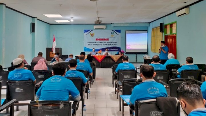 Sosialisasi tentang penggalangan dana