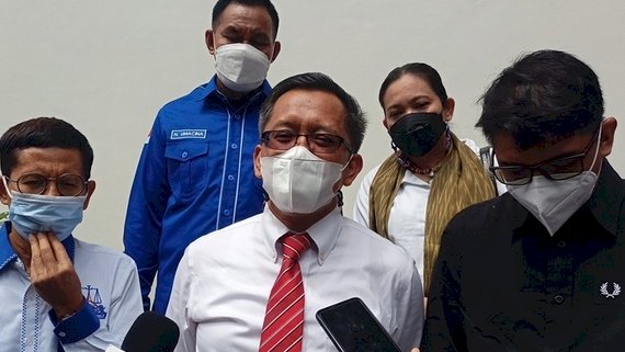 Kuasa hukum Partai Demokrat, Heru Widodo (tengah) di Gedung PTUN, Pulo Gebang, Jakarta Timur/RMOL