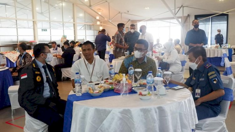 Coffee morning bersama dengan para stakeholder di lingkungan Pelabuhan Tanjung Emas Semarang/Ist