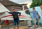 Merakit Pesawat Terbang di Halaman Rumah 