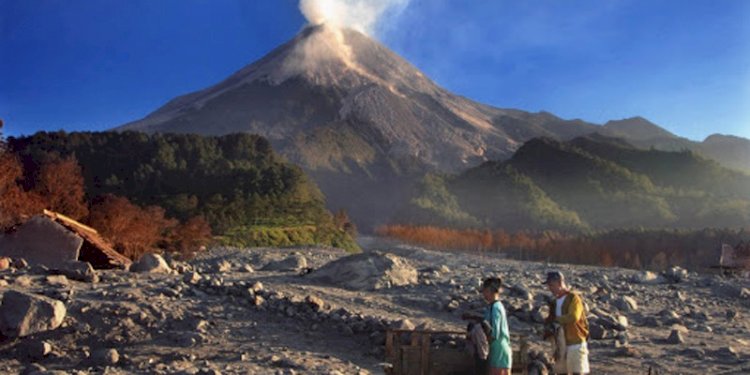 Gunung Merapi/Net