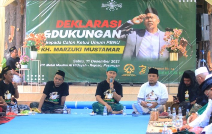 Para ulama mendeklarasikan KH Marzuki Mustamar sebagai Caketum PBNU. /Ist