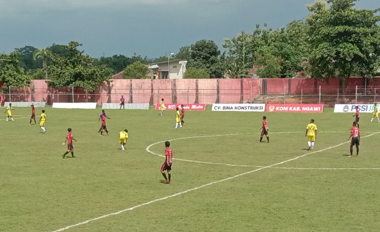 Laga Persinga Ngawi vs Nganjuk Ladang pada Piala Soeratin U-17 Jatim di Stadion Ketonggo Ngawi/RMOLJatim
