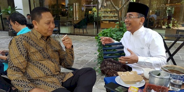 Ketua Komite Eksekutif Koalisi Aksi Menyelamatkan Indonesia (KAMI) Adhie M. Massardi dan Ketua Umum PBNU terpilih Yahya Cholil Staquf/Net