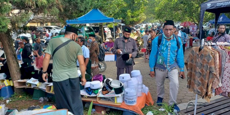 Muktamar ke-34 Nahdlatul Ulama (NU) membawa berkah bagi para pedagang di lokasi muktamar/Net