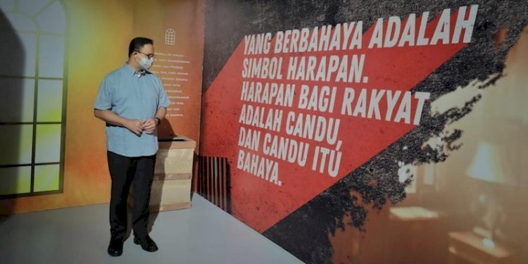 Gubernur DKI Jakarta Anes Baswedan menghadiri "Pop Art Jakarta", Minggu, 19 Desember 2021./Ist