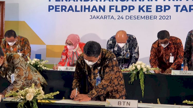 Penandatanganan PKS Tripartit antara Bank Penyalur FLPP, PPDPP dan BP Tapera di Jakarta, Jumat, 24 Desember 2021./Dok