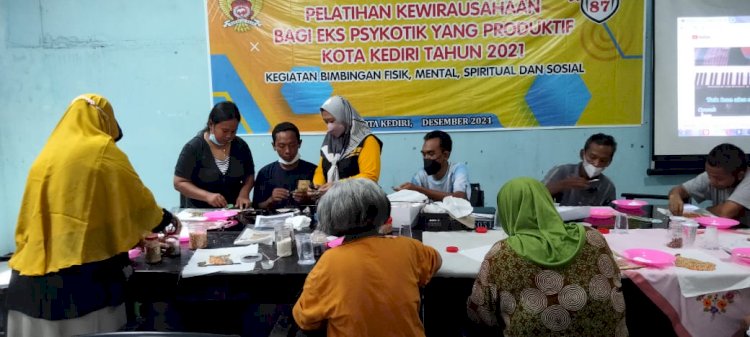 Pelatihan keterampilan untuk mantan ODGJ/RMOLJatim