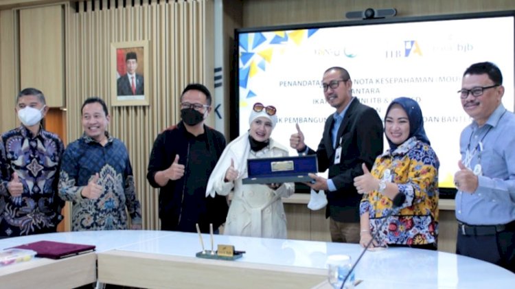 Penandatangan nota kesepahaman bank bjb dengan IA-ITB dan ID SEED, Rabu, 29 Desember 2021./Dok