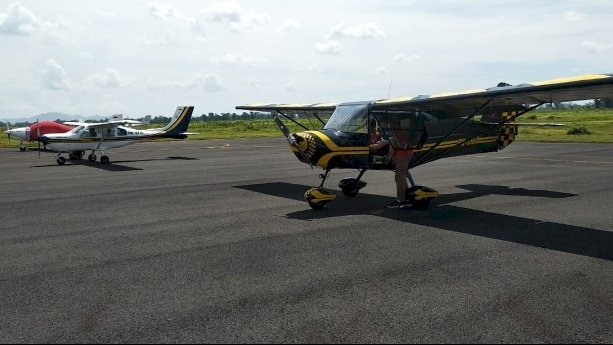 Pesawat saat baru tiba di bandara Notohadinegoro Jember.