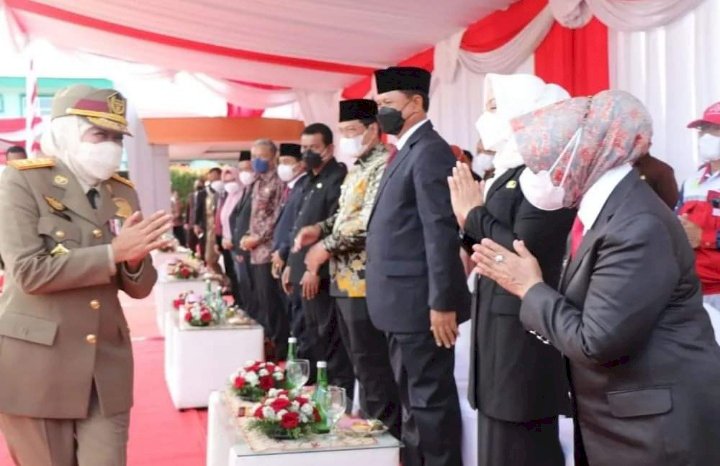 Bupati Jombang terima penghargaan dari Gubernur Jatim/ist