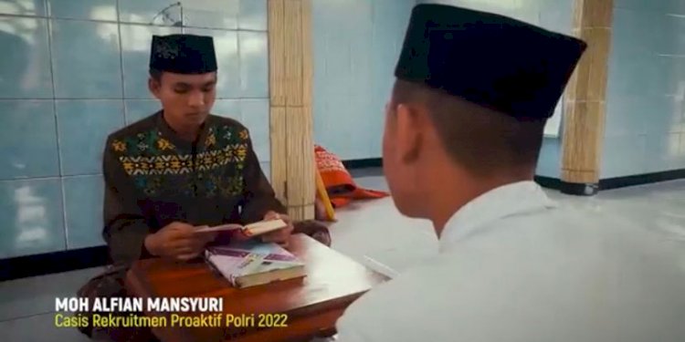 Cita-cita seoramg hafiz Al Quran, Mohammad Alfian Masyuri, menjadi Polisi telah terwujud/Ist