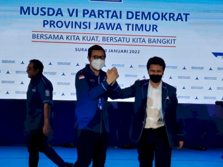 Bayu Airlangga dan Emil Elestianto Dardak/ist