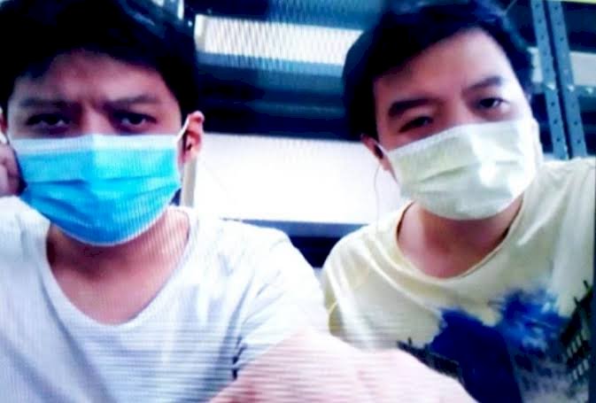 Terdakwa Benny Soewanda dan Irwan Tanaya saat menjalani persidangan secara virtual kasus dugaan memberikan keterangan palsu kedalam akta otentik/Net 