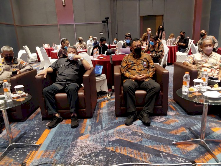 Narasumber Focus Group Discussions yang digelar Pusham Surabaya di Harris Hotel Harris, Jalan Gubeng Surabaya/Ist