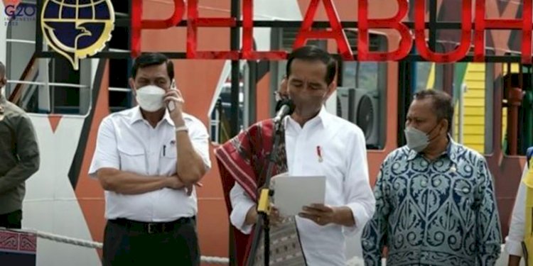 Presiden Joko Widodo saat meresmikan tujuh pelabuhan di Danau Toba, Sumatera Utara/Repro