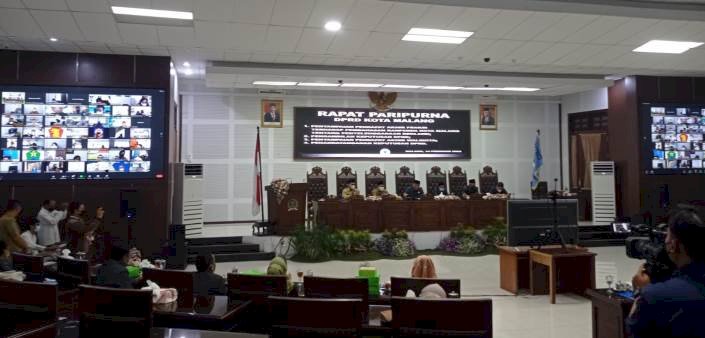 Situasi Rapat Paripurna Pengesahan Perda tentang Penyelenggaraan Reklame di Gedung DPRD Kota Malang/RMOLJatim