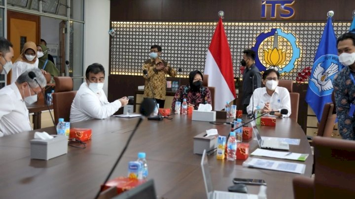 Mensos bertemu Rektor dan Civitas Akademika ITS untuk menjajaki kemungkinan mengoperasikan kapal dengan teknologi desalinasi air laut yang bergerak di sejumlah kawasan 3T/RMOLJatim