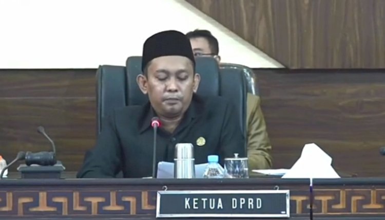 Ketua DPRD Jember Itqon Tsauqi
