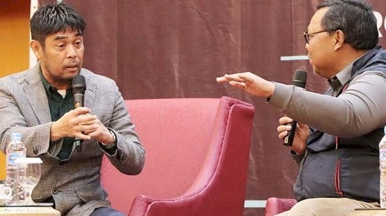 Mantan pelatih Tim Nasional Indonesia Nilmaizar dan Ketua Umum GET One Lukman Edy/Ist