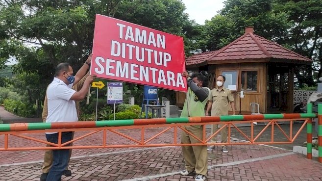 DLHKP Kota Kediri, saat membuka taman