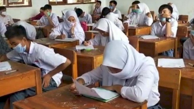 Ilustrasi sekolah SMA