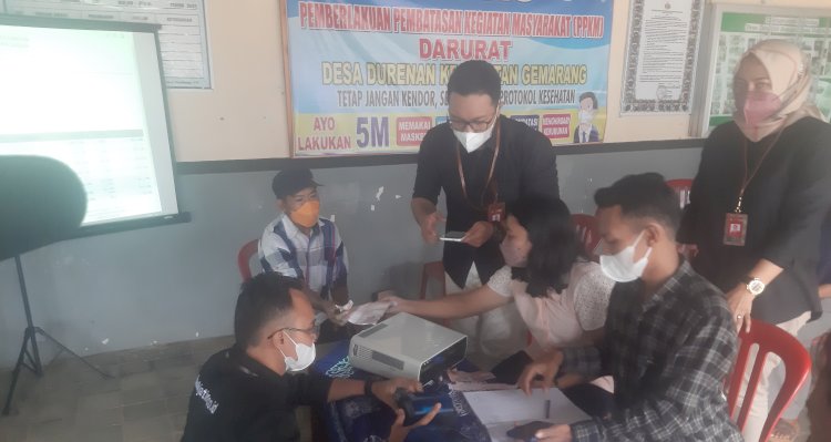 Praktik pembayaran PBB-P2 melalui BUMDes di acara launchin siang tadi/RMOLJatim