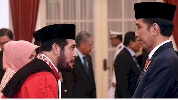 Presiden Joko Widodo dan Ketua Mahkamah Konstitusi (MK) Anwar Usman/Net