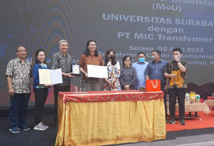 Penandatanganan MoU Yayasan Sekolah Selamat Pagi Indonesia (SPI), MIC Transformer dan  Universitas Surabaya (Ubaya) di Transformer Center & Kampung Kidz Sekolah SPI Kota Batu, Selasa (5/4)/Ist