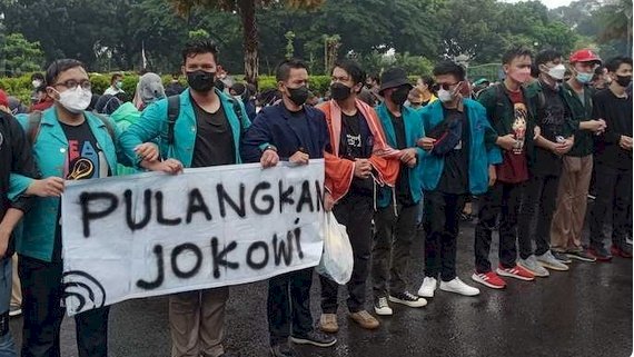 Badan Eksekutif Mahasiswa Seluruh Indonesia (BEM SI) menggelar aksi di Patung Arjuna Wiwaha atau Patung Kuda, Jakarta Selatan, Kamis 21 Oktober 2021/RMOL