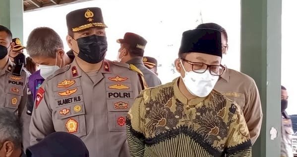 Wali Kota Malang, H. Sutiaji saat dampingi Wakapolda Jatim, Brigjen Pol. Slamet Hadi Supraptoyo/Ist