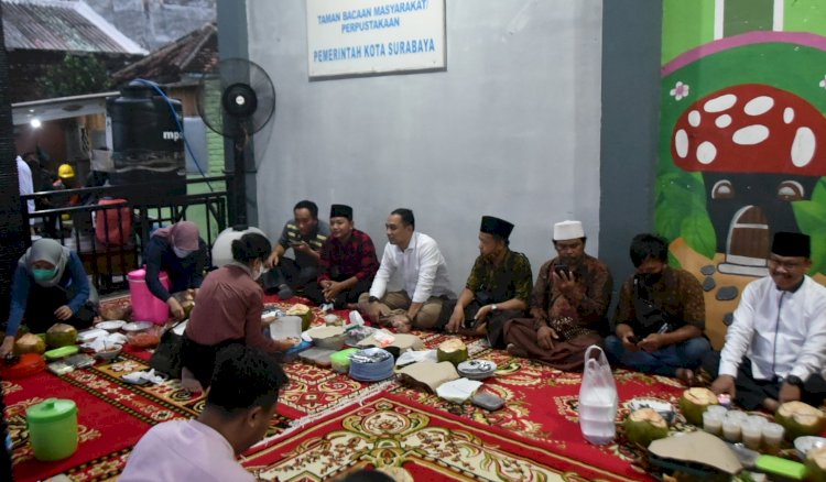 Wali Kota Surabaya Eri Cahyadi buka puasa bersama nelayan/ist