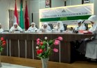 Ikuti Jejak KH Achmad Shiddiq, 9 Penguji Ujian Doktor UIN KHAS Jember Pakai Surban dan Jubah Serba Putih