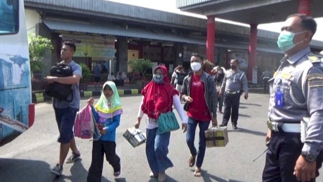 Suasana arus balik dari Terminal Kertonegoro Ngawi