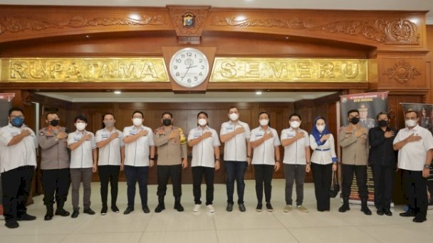 audiensi dari Badan Pengurus Daerah Himpunan Pengusaha Muda Indonesia (BPD HIPMI) Jawa Timur dengan Wakapolda Jatim Brigjen Pol Slamet Hadi Supraptoyo./ist