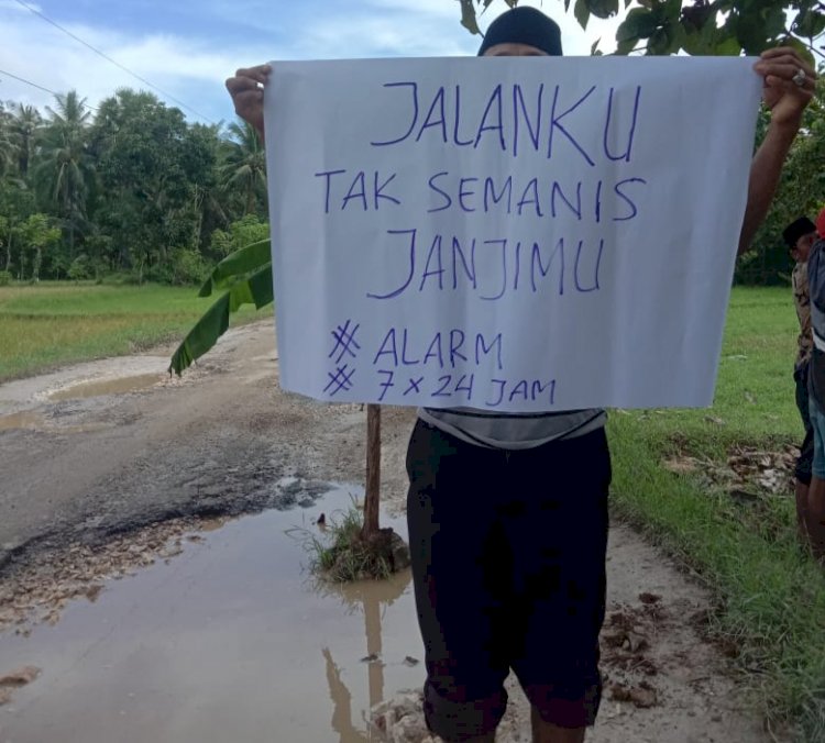 Aksi protes warga Sumenep/rmoljatim