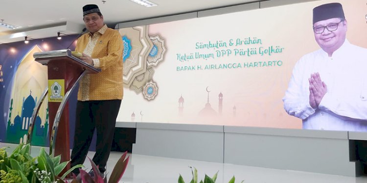  Ketua Umum Golkar Airlangga Hartarto saat halal bihalal bersama pengurus Golkar/RMOL