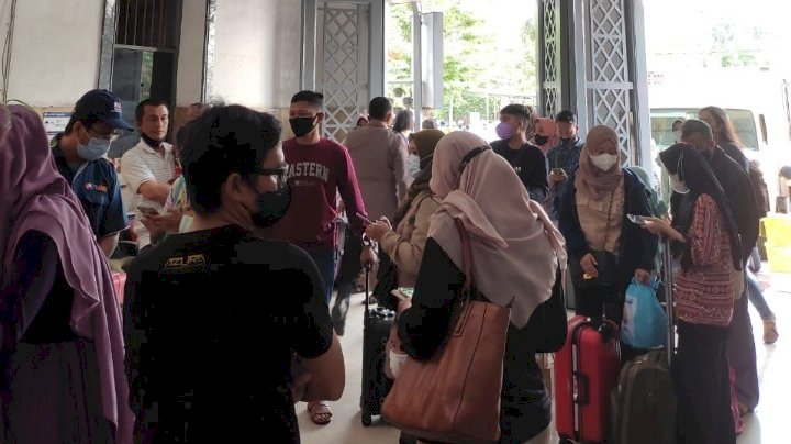 Suasana di Stasiun Gubeng Surabaya/ist